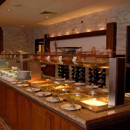 מלון Lion בנסקו